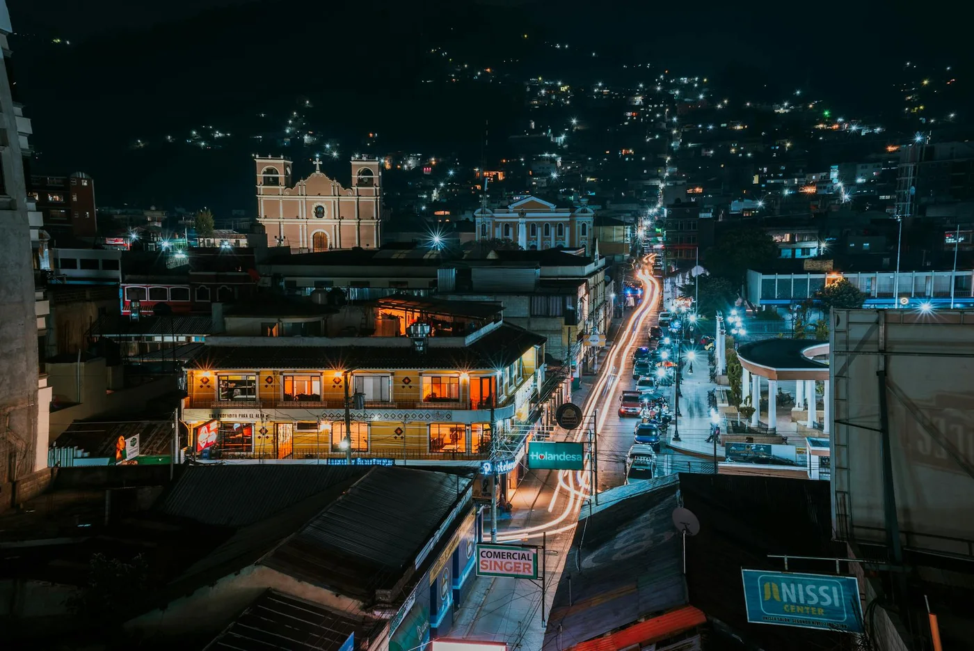 Cómo el turismo en Tunja puede usar Node.js para ahorrar costos en WhatsApp